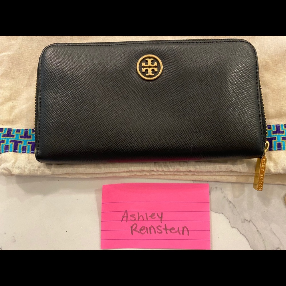 Tory Burch Robinson Wallet